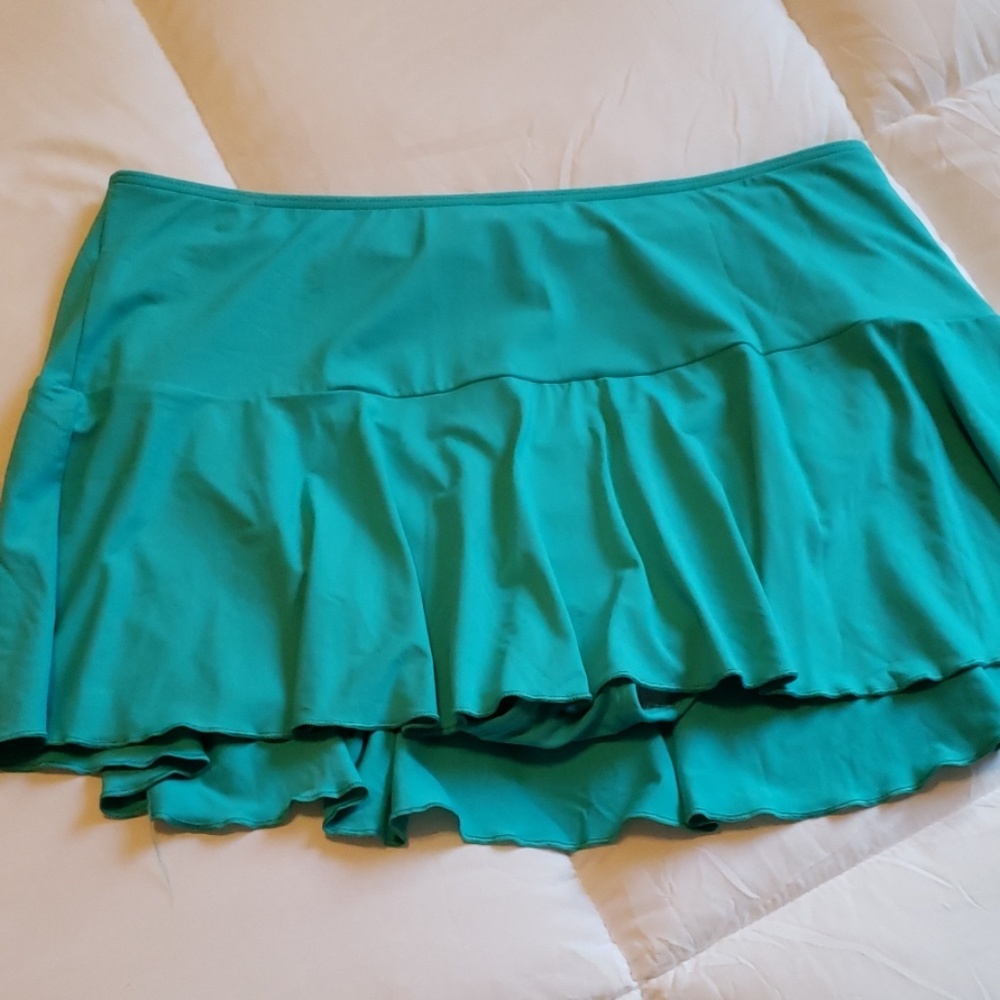 Swim skirt
